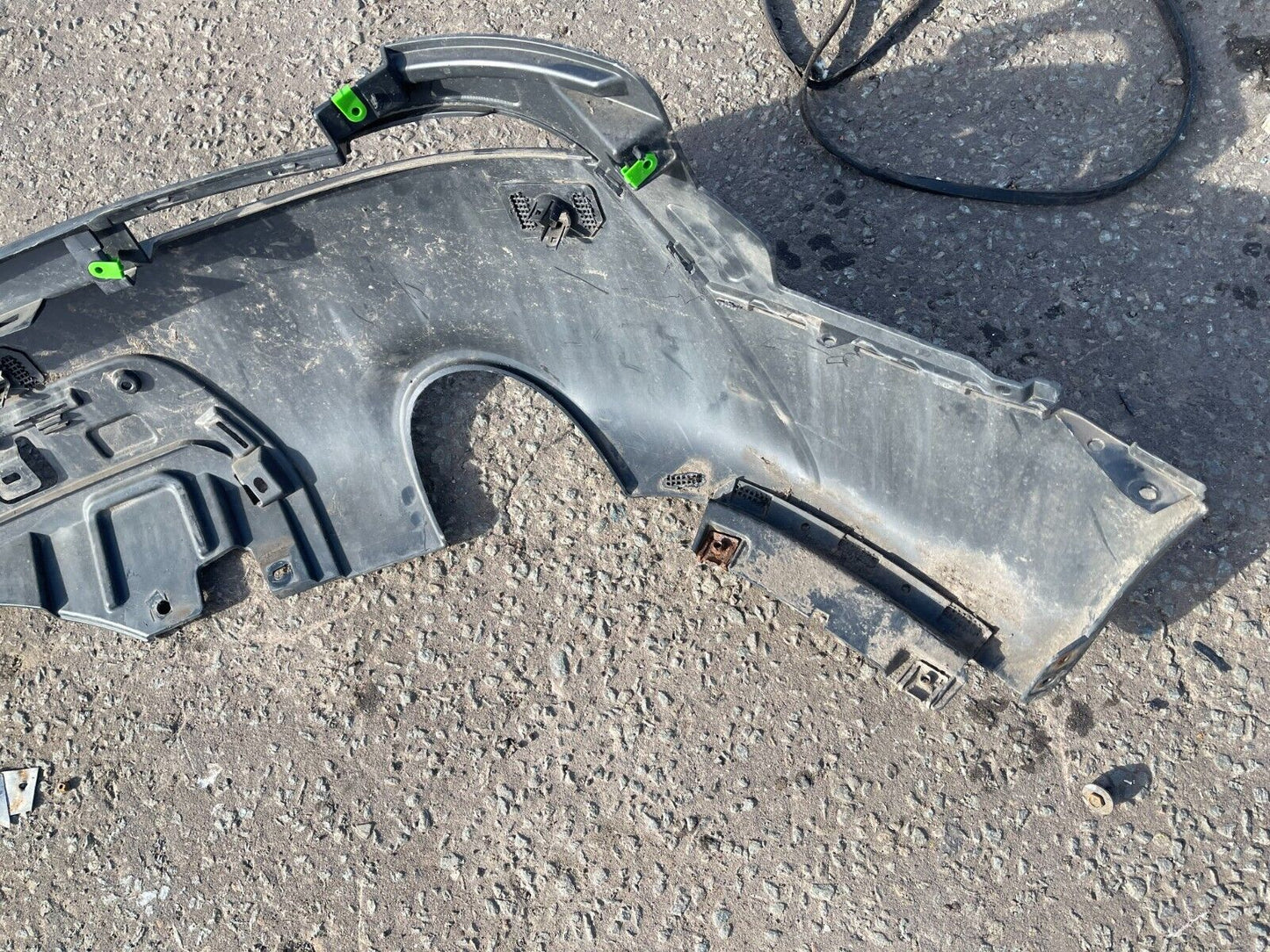 LAND ROVER DISCOVERY SPORT 2015-19 REAR BUMPER FK7217D781A GENUINE