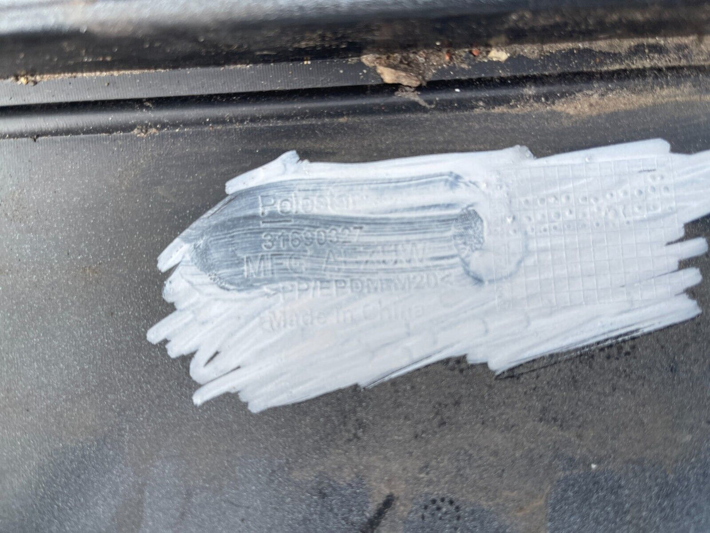 GENUINE POLESTAR 2 2020-onwards 5 Door Liftback FRONT BUMPER p/n 31690327