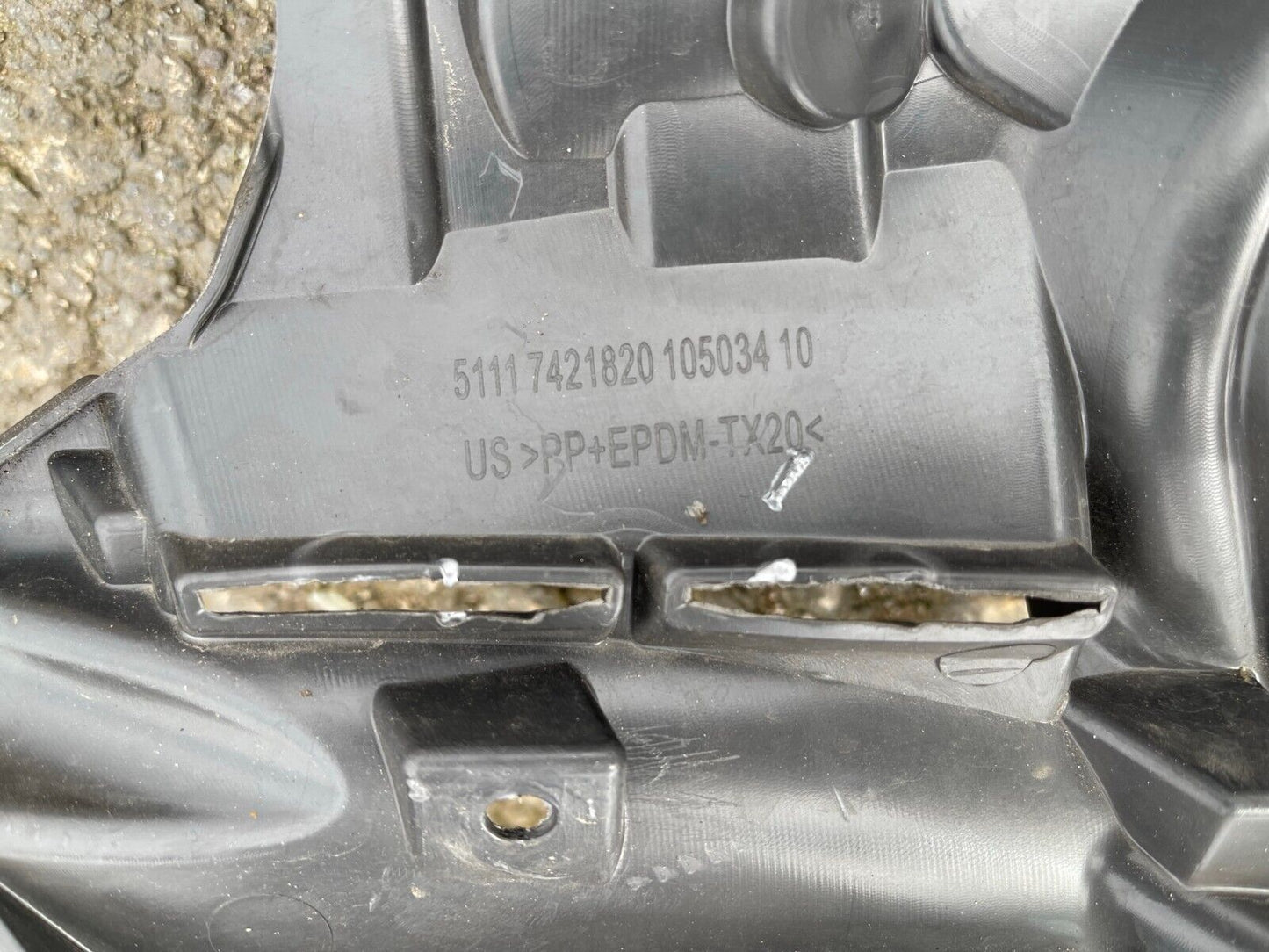 2019 OEM BMW X5 G05 Bumper Cover Bracket RIGHT X Line 51117421820