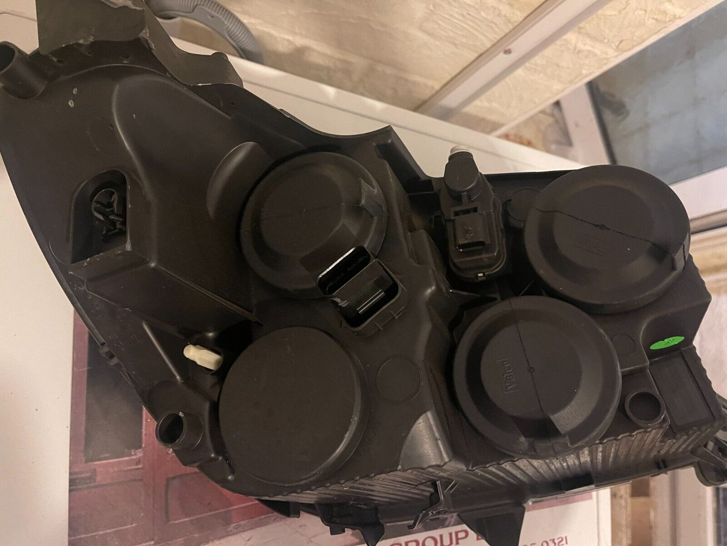 PEUGEOT 208 HEADLIGHT LEFT SIDE MK2 HALEOGEN MODEL YEAR 2019 - 2023 DAMAGED