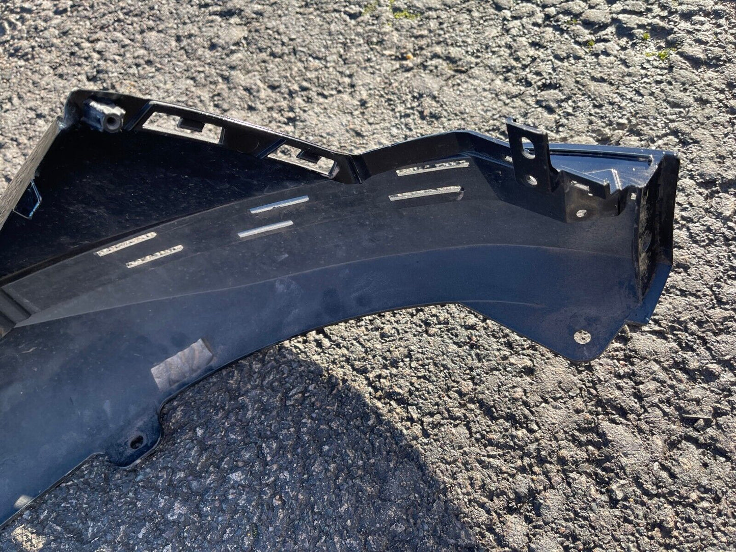 GENUINE KIA EV6 2021-2023 FRONT BUMPER LOWER SECTION 86515-CV010