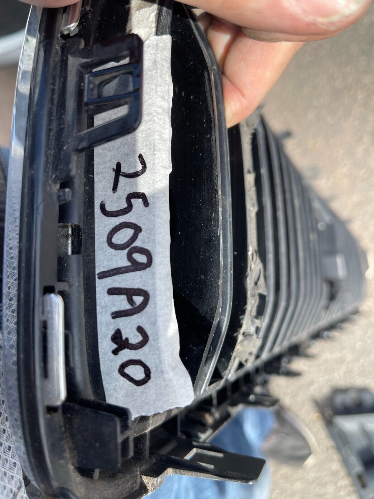 VOLVO S90 V90 FACELIFT FRONT BUMPER GRILLE CHROME 2021 2022 2023 32234088