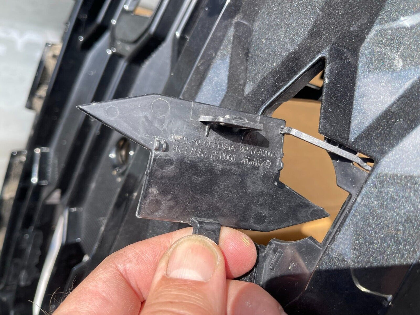 2022 Kia E Niro Front Tow Hook Cover 86517-a0000