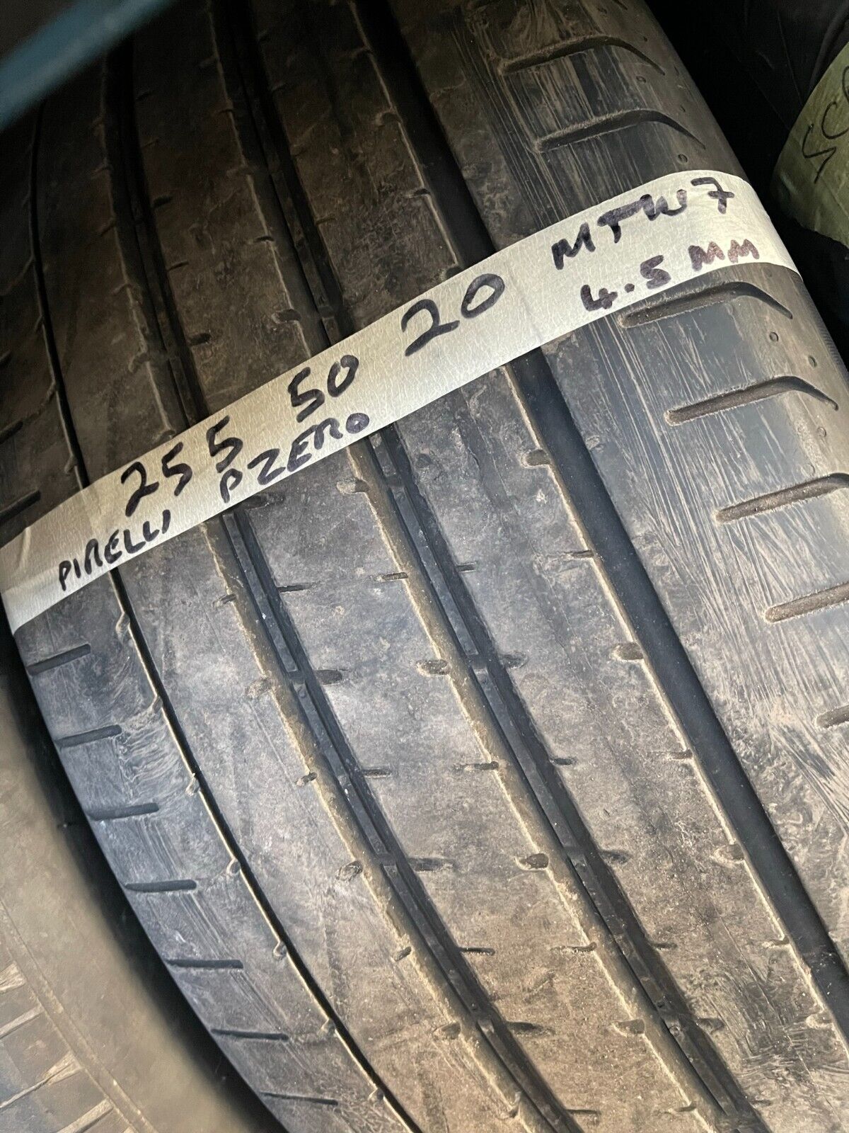 255 50 20 PIRELLI P ZERO EXTRA LOAD JLR APPROVED 4.5 MM TREAD FROM LATE 2020