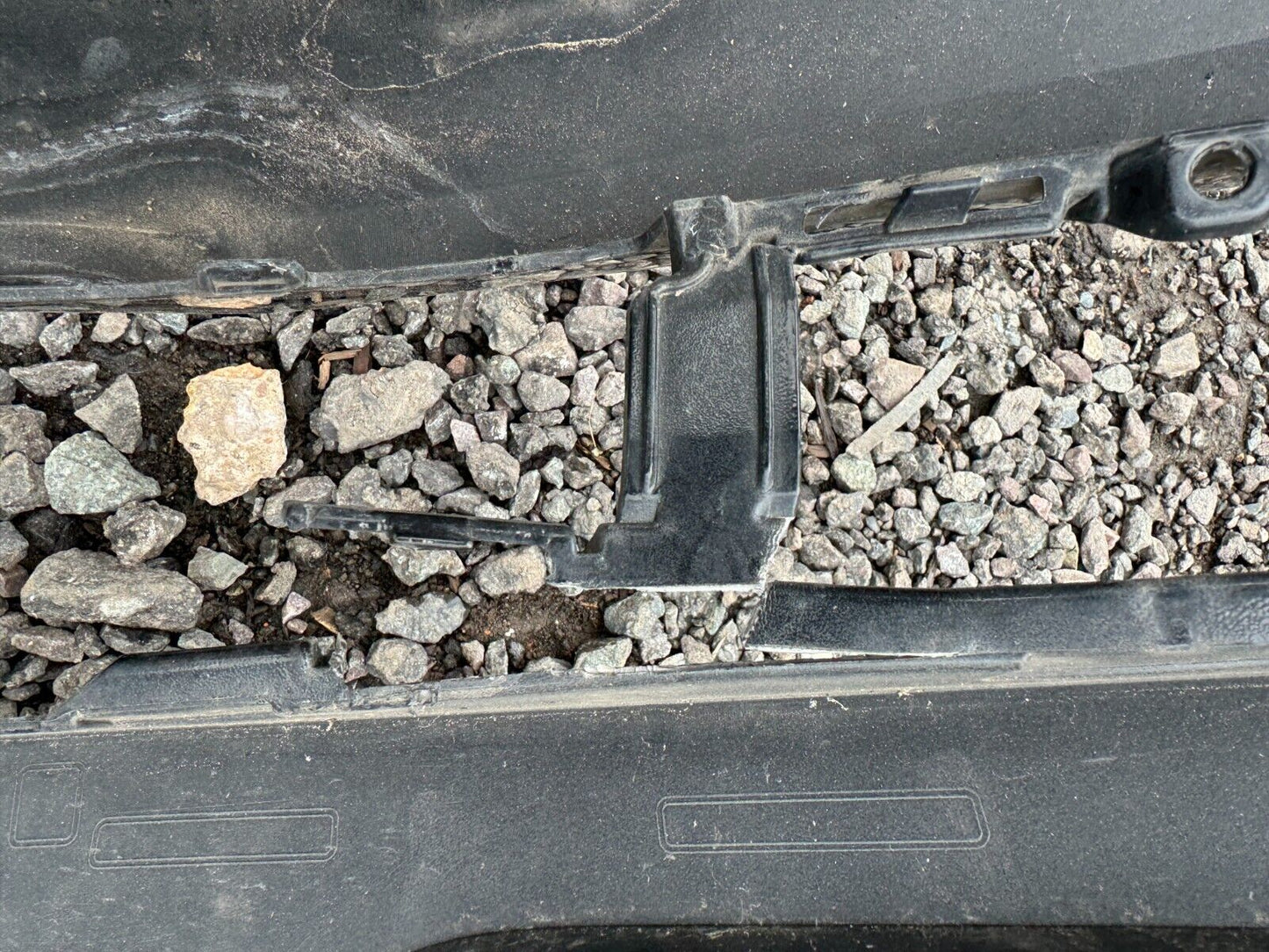 VOLVO V90 B4 B5 INSCRIPTION 2021-ON FRONT BUMPER LOWER LIP SPOILER DAMAGED