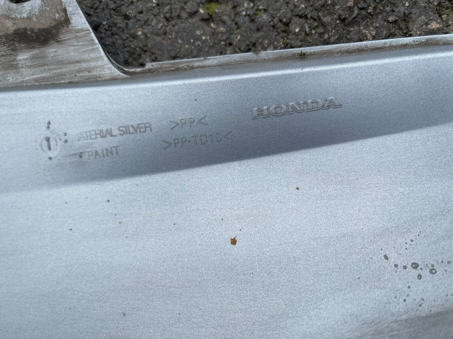 GENUINE HONDA CRV CR-V V MK5 18 -ON REAR SKID LOWER BUMPER 71510TMET1 71510TNYG6