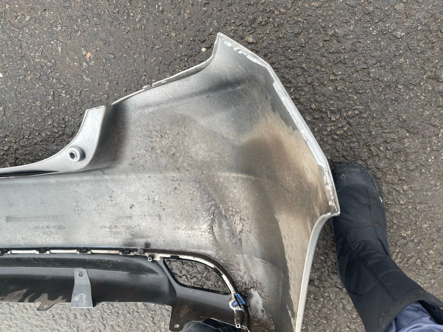 Toyota Yaris 14-17 Rear Bumper Silver 521590D520