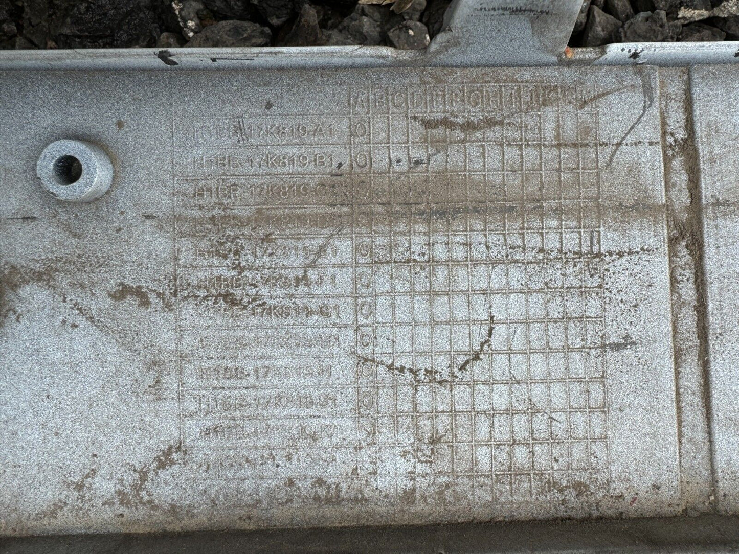 2020 FORD FIESTA FRONT BUMPER GENUINE 17- H1BB17757AA DAMAGED