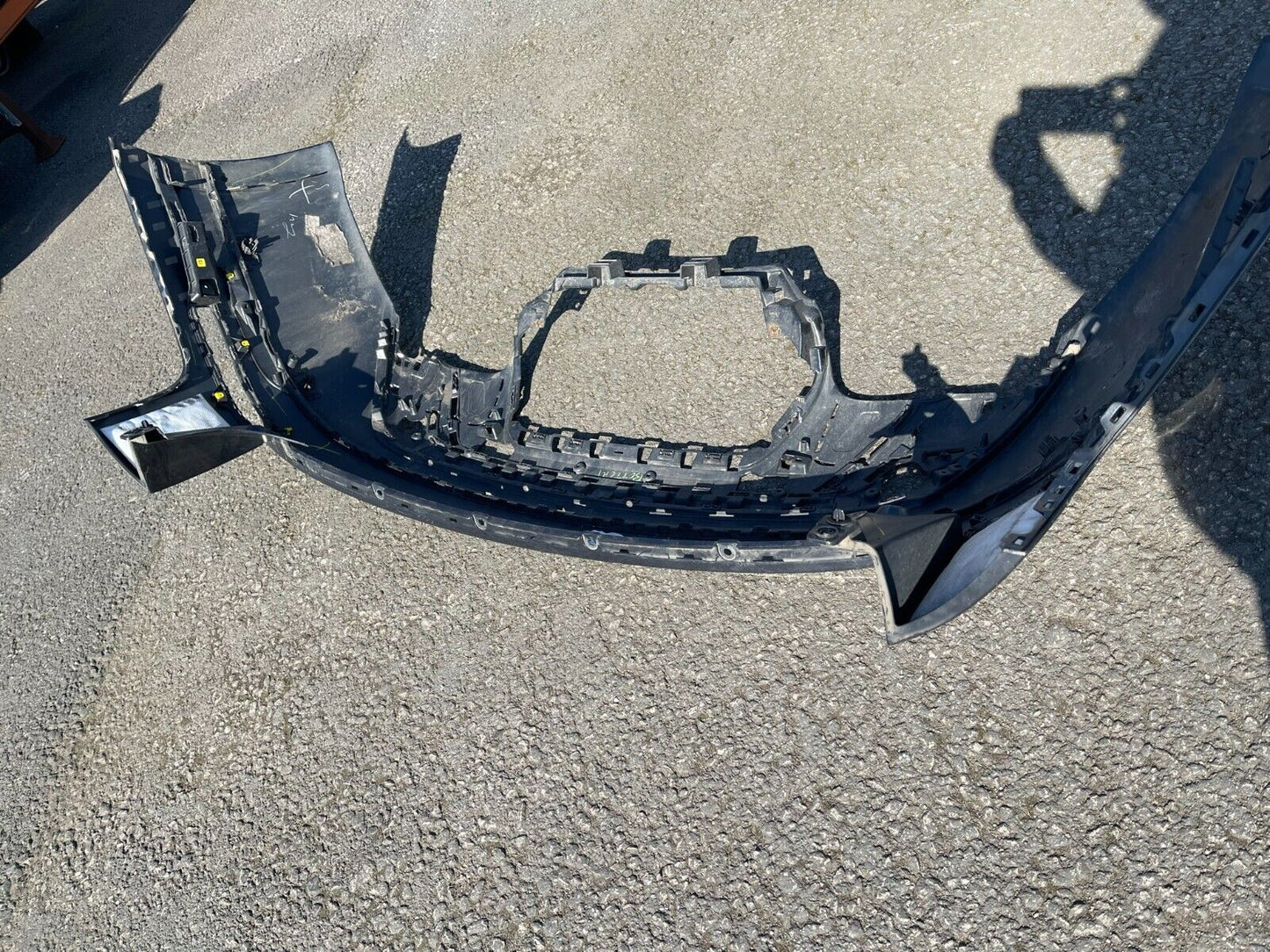 2020 Range Rover Velar L560 Rear Bumper J8A2-17A958-CB Genuine