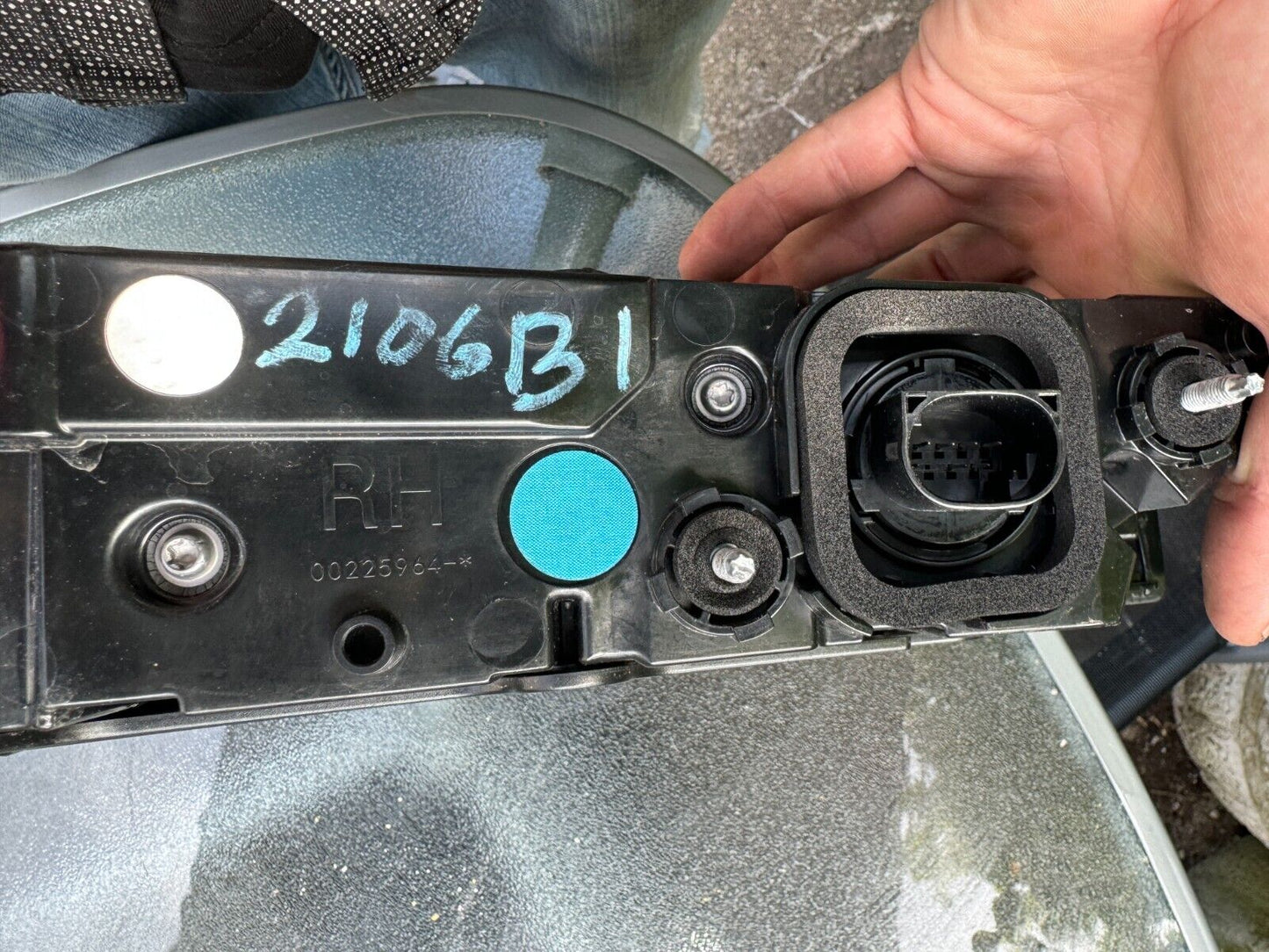 BOOT TAILGATE LAMP RH LAND ROVER RANGE ROVER SPORT MK3 22 On 2022 Inner Light