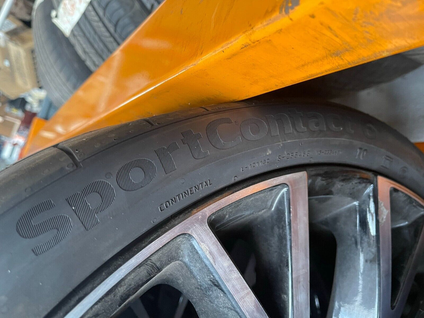 1x Continental Sport Contact 6 E-Marked Performance Tyre 265/35/22 102Y XL (OP4)