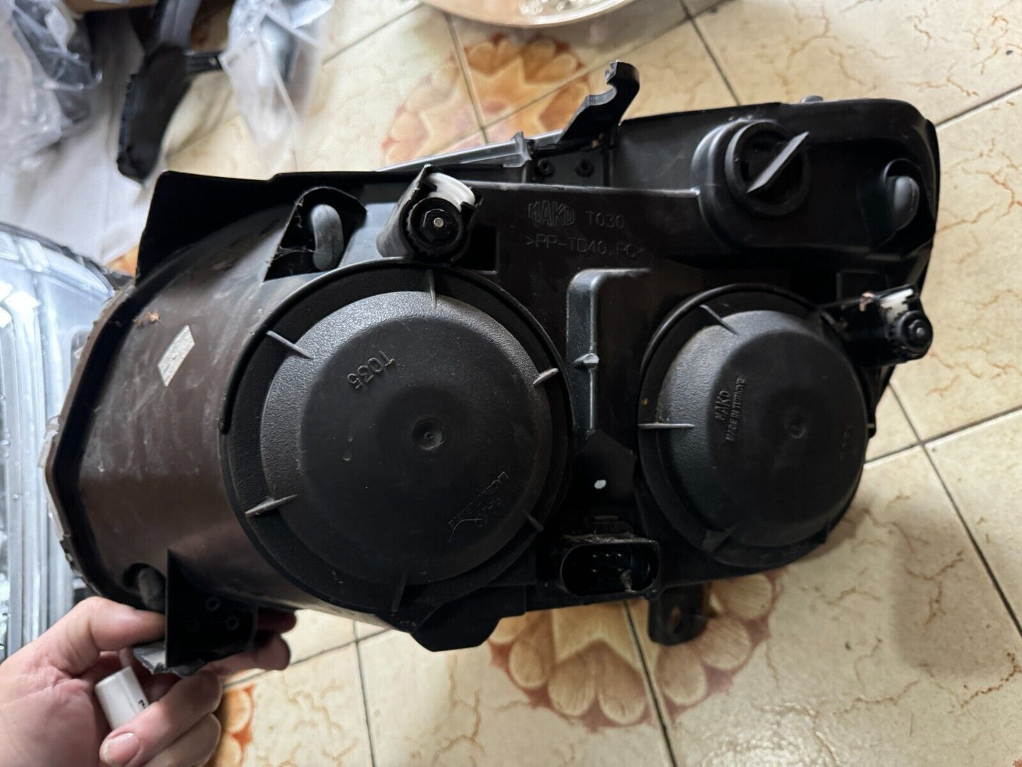 FIAT DOBLO MK1 2006-2010 RIGHT SIDE HEADLIGHT 43685112 43685385