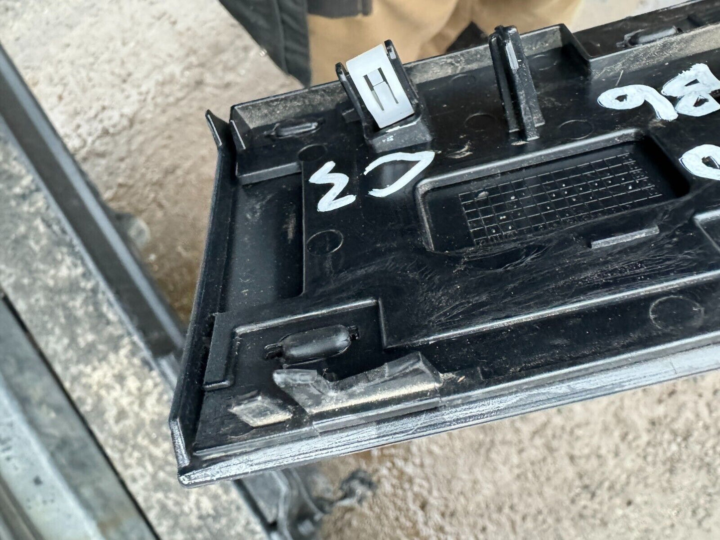 Trim Strip Bumper LAND ROVER RANGE ROVER V (L460), IV (L405) N9X2402A30AE