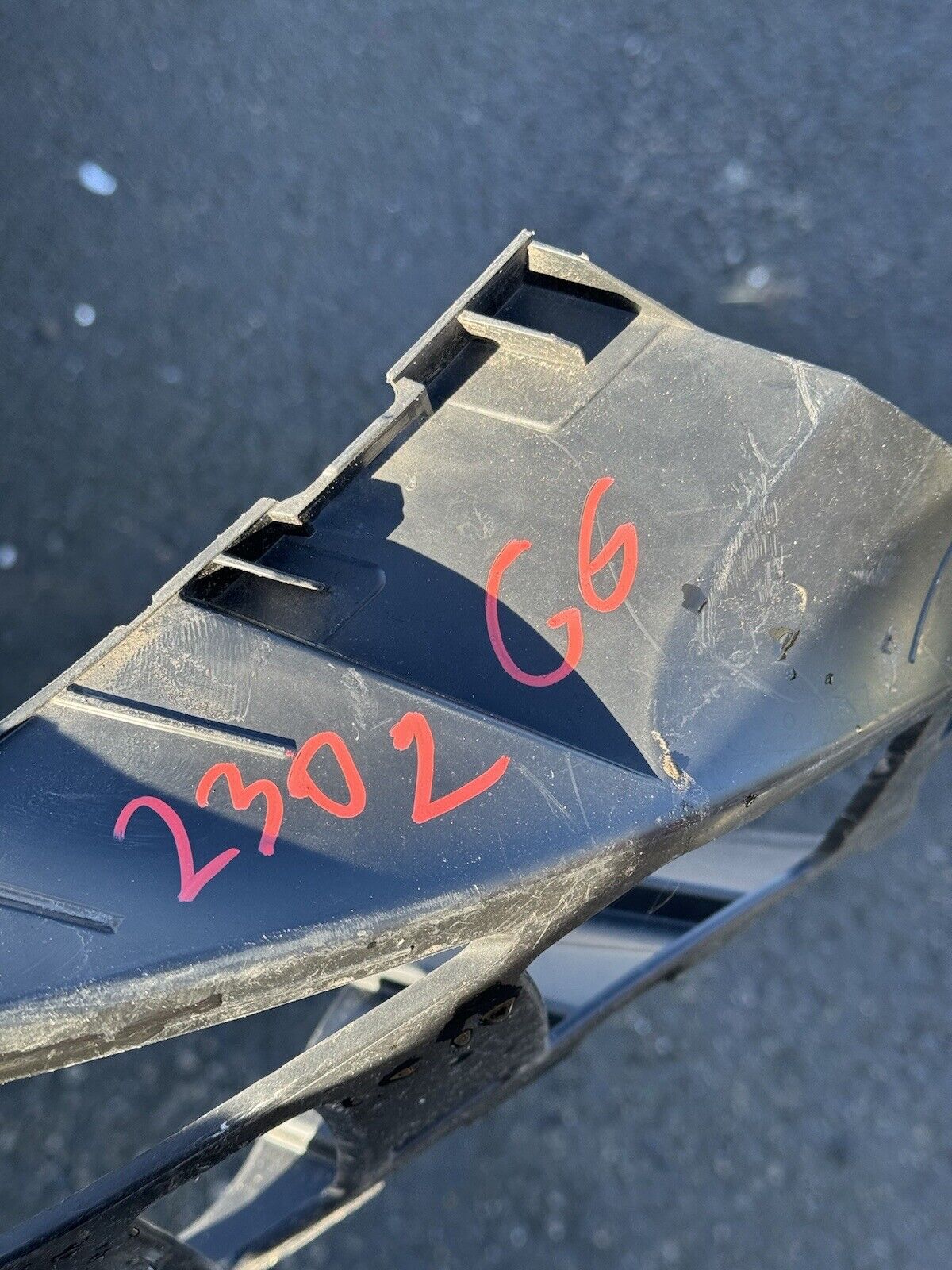 Peugeot 5008 Front Bumper Right Bracket 9815337580 Genuine