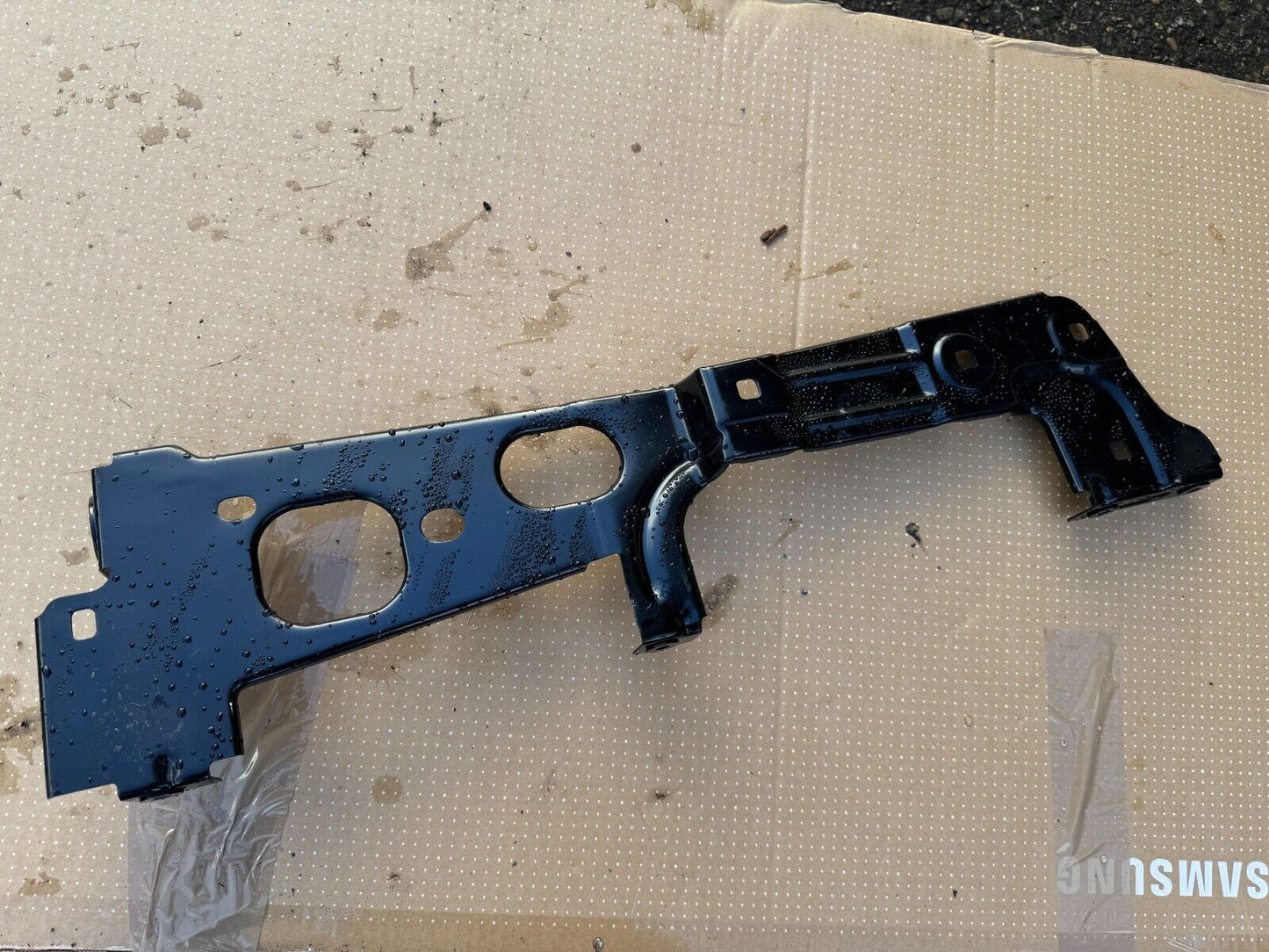 m8e2-16150-ae land rover jaguar bracket m8e216150ae