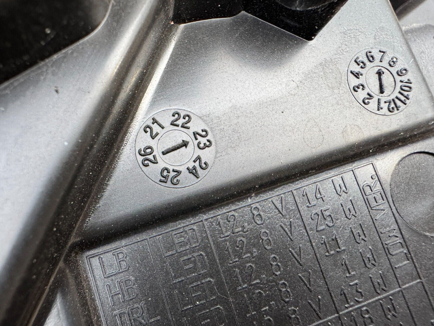 FORD FIESTA ST MK8 N/S LEFT LED HEADLIGHT 2022 - ON GENUINE N1BB13E017BG DAMAGED