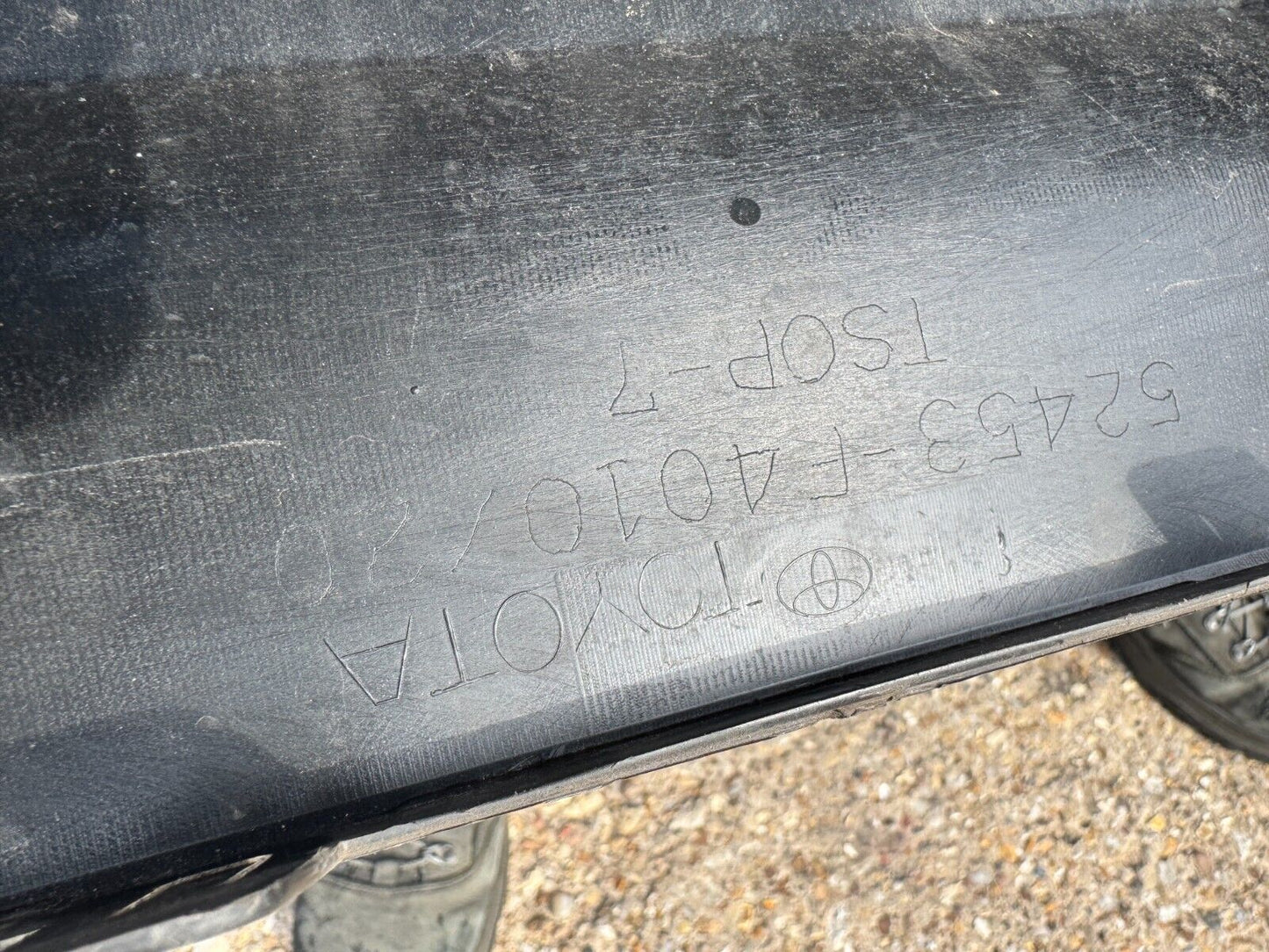 TOYOTA C-HR 2017-2019 GENIUNE REAR LOWER BUMPER 52453-F4010 Scratched