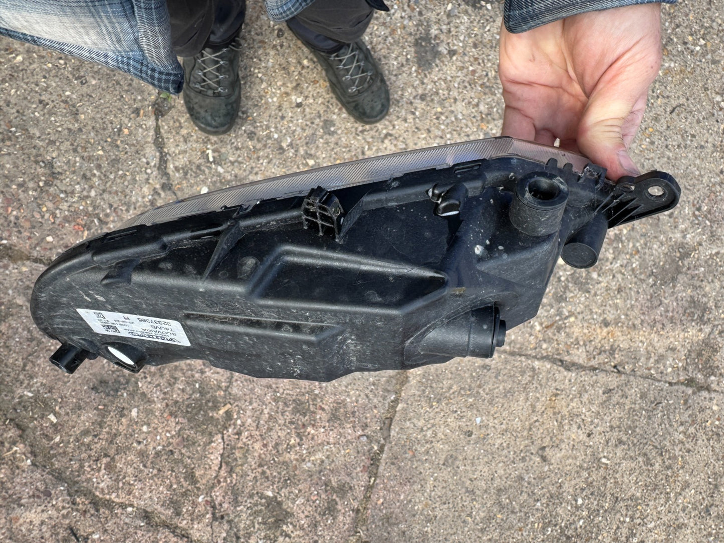 2024 VOLVO XC60/XC90 FOG LIGHT FRONT RIGHT SIDE 32337365
