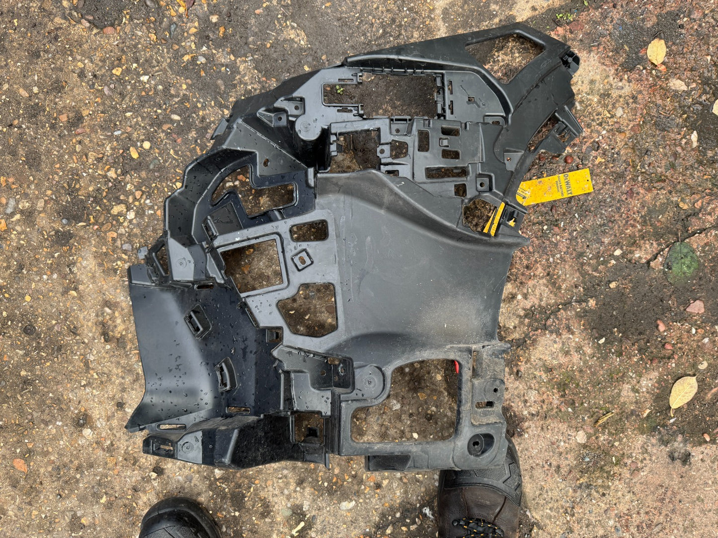 BMW X2 U10 Front Left Bumper Bracket 7884919 2024