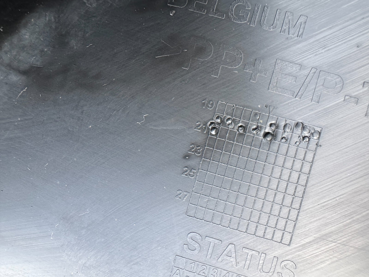 Genuine Volvo XC40 MK1 Front Bumper Undertray Cover Genuine P/N 32136051