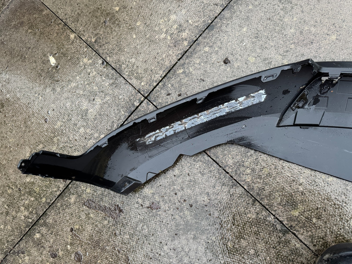 VOLVO C40 RECHARGE 2022-ON FRONT BUMPER LOWER SPOILER 32136097