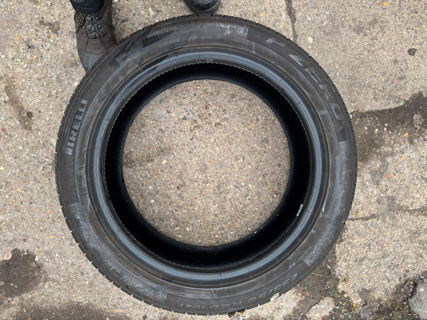 1x 235 50 20 104Y Pirelli P Zero J LR XL Dot:4021 6mm No Repairs Next Day Deliv