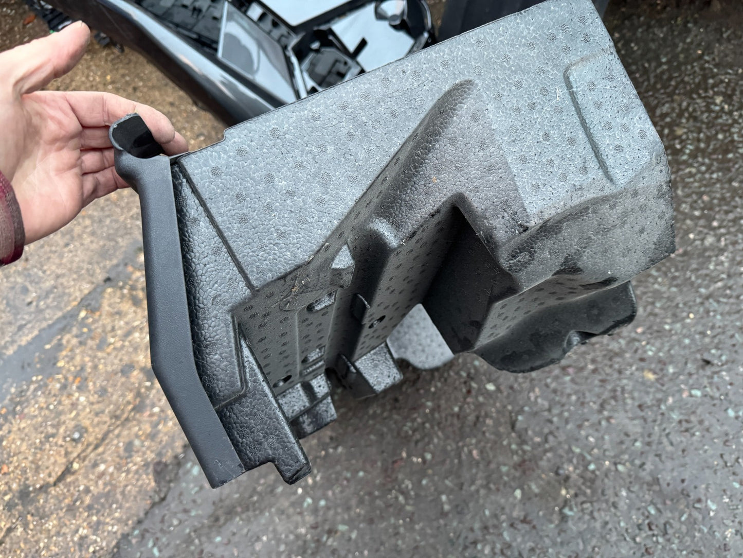 LAND ROVER DISCOVERY SPORT P300E SPARE WHEEL BOOT TRUNK REAR FOAM LK7219G381AA