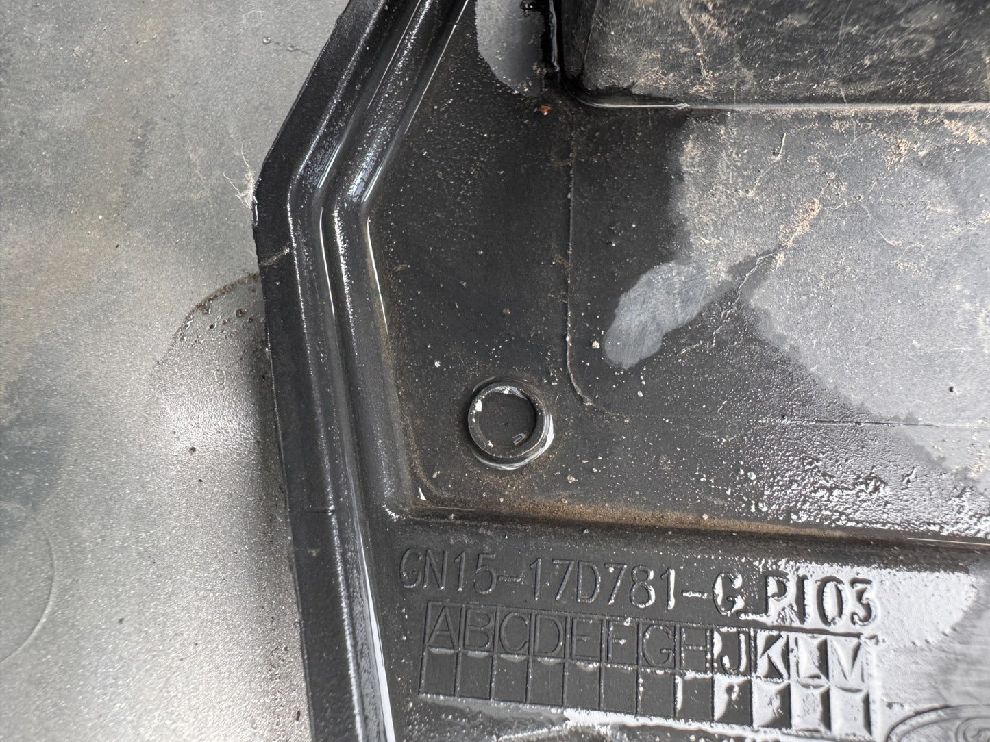 Ford Ecosport 2019 rear bumper lower part trim gn1517d781