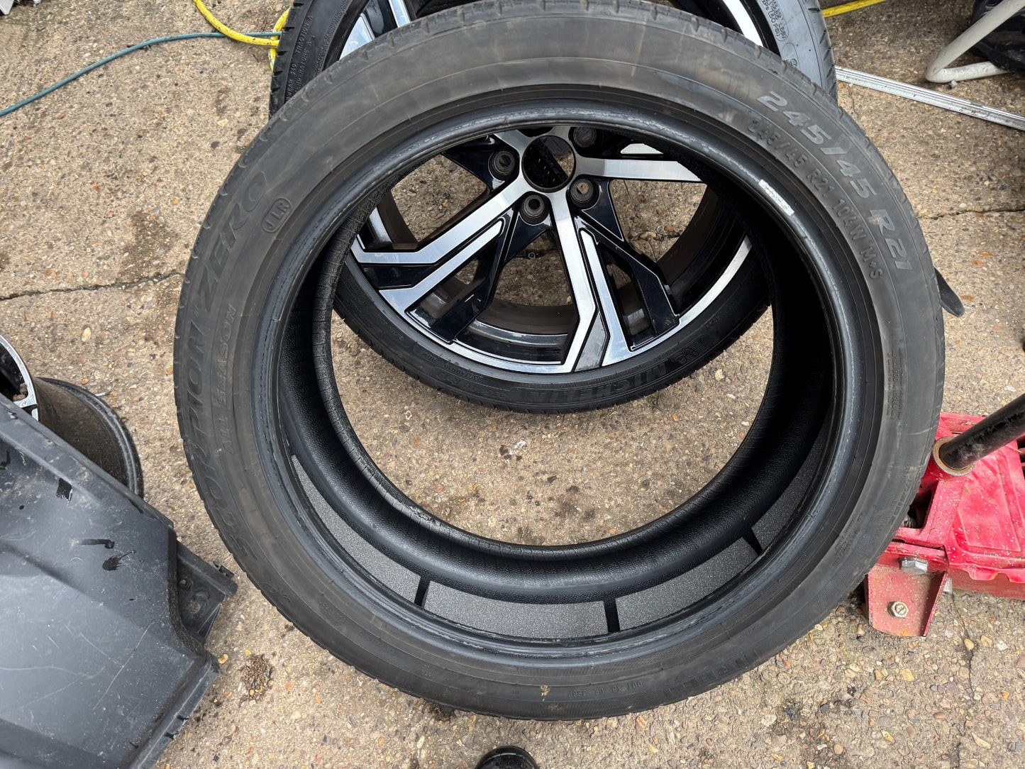 Pirelli Scorpion Zero All Season JLR PNCS 245/45/21 245 45 21 104W XL M+S 4MM