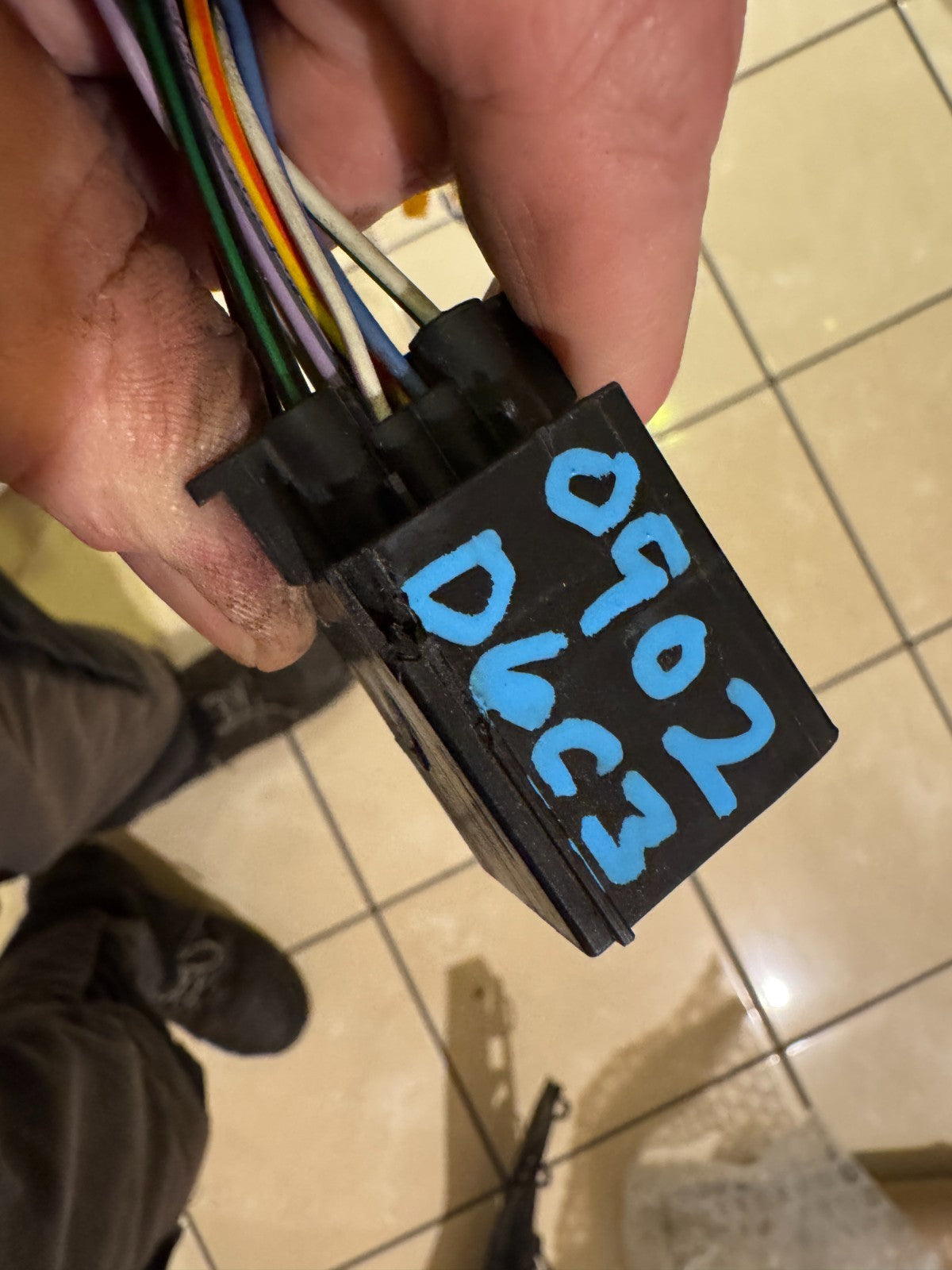 19-ON RANGE ROVER EVOQUE L551 ad blue tank wiring M8D214407AB