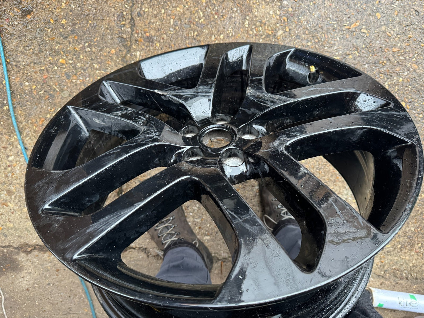 GENUINE RANGE ROVER EVOQUE 21" ALLOY WHEEL L551 2025 K8D21007SA/KA SCRATCHED