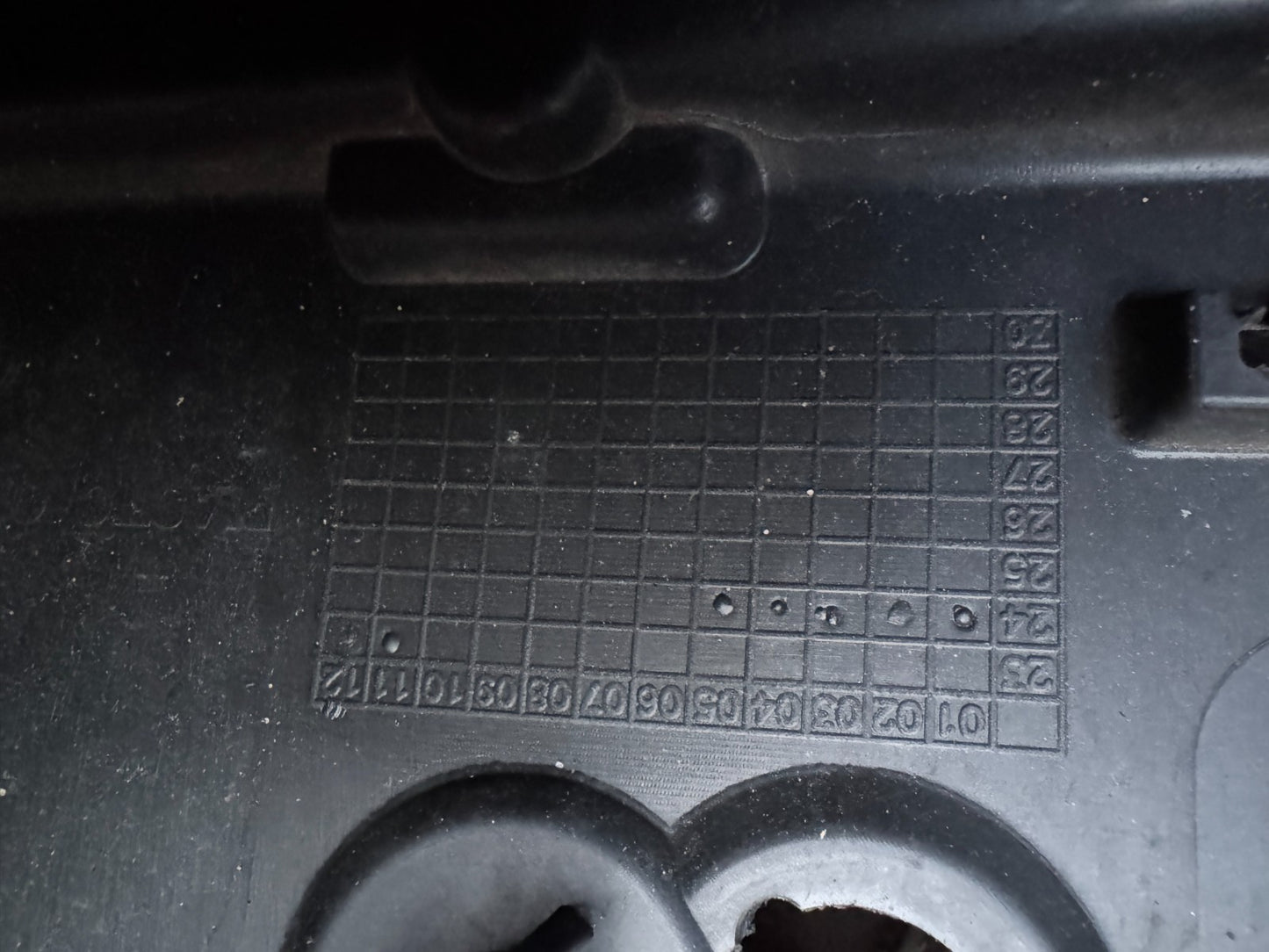 2025 Peugeot 408 II Front bumper lower grill 9840750080