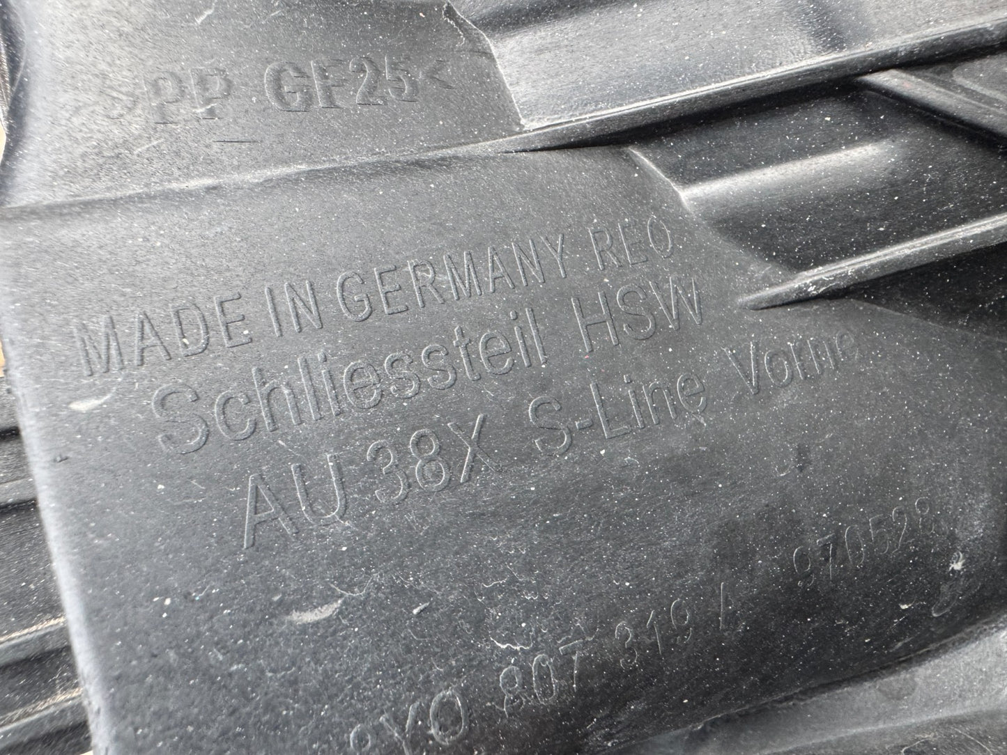 Genuine Front Bum per Bracket Mounting A3 SALOON S-LINE SPORTBACK E 8Y0807319A