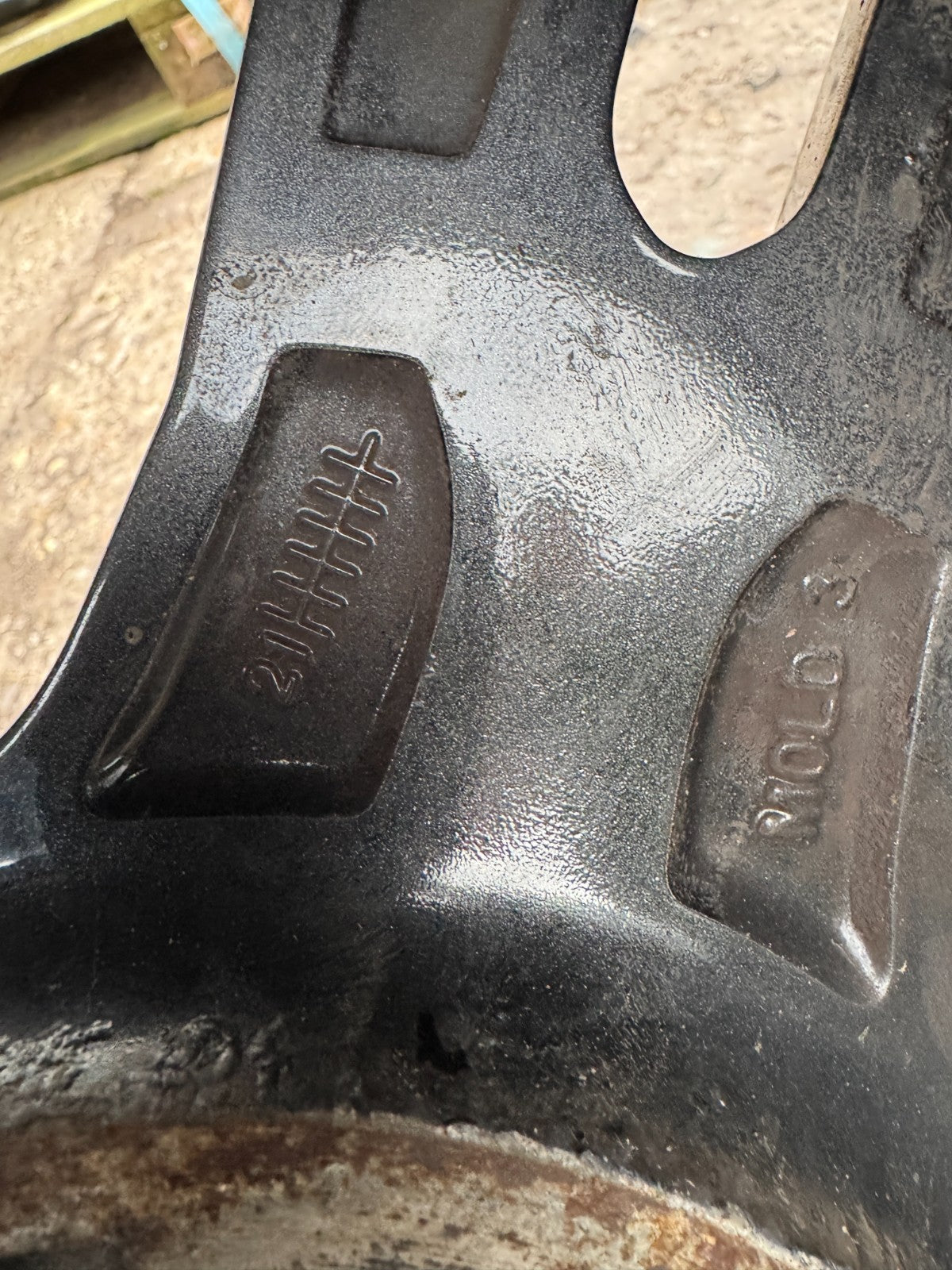 BMW F40 1 Series M Sport 819M Alloy Wheel 8092352 8Jx18 G18 SCRATCHED