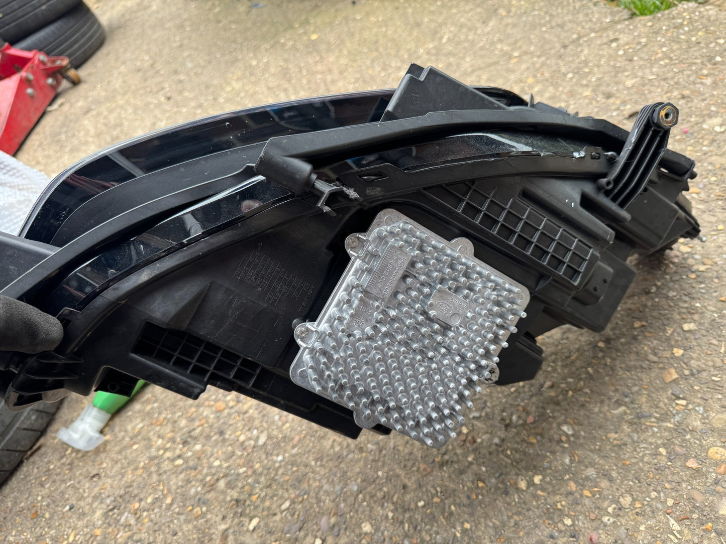 2025 Discovery Sport L550 Facelift Left LED Matrix Headlight MK7213W030GD Damage