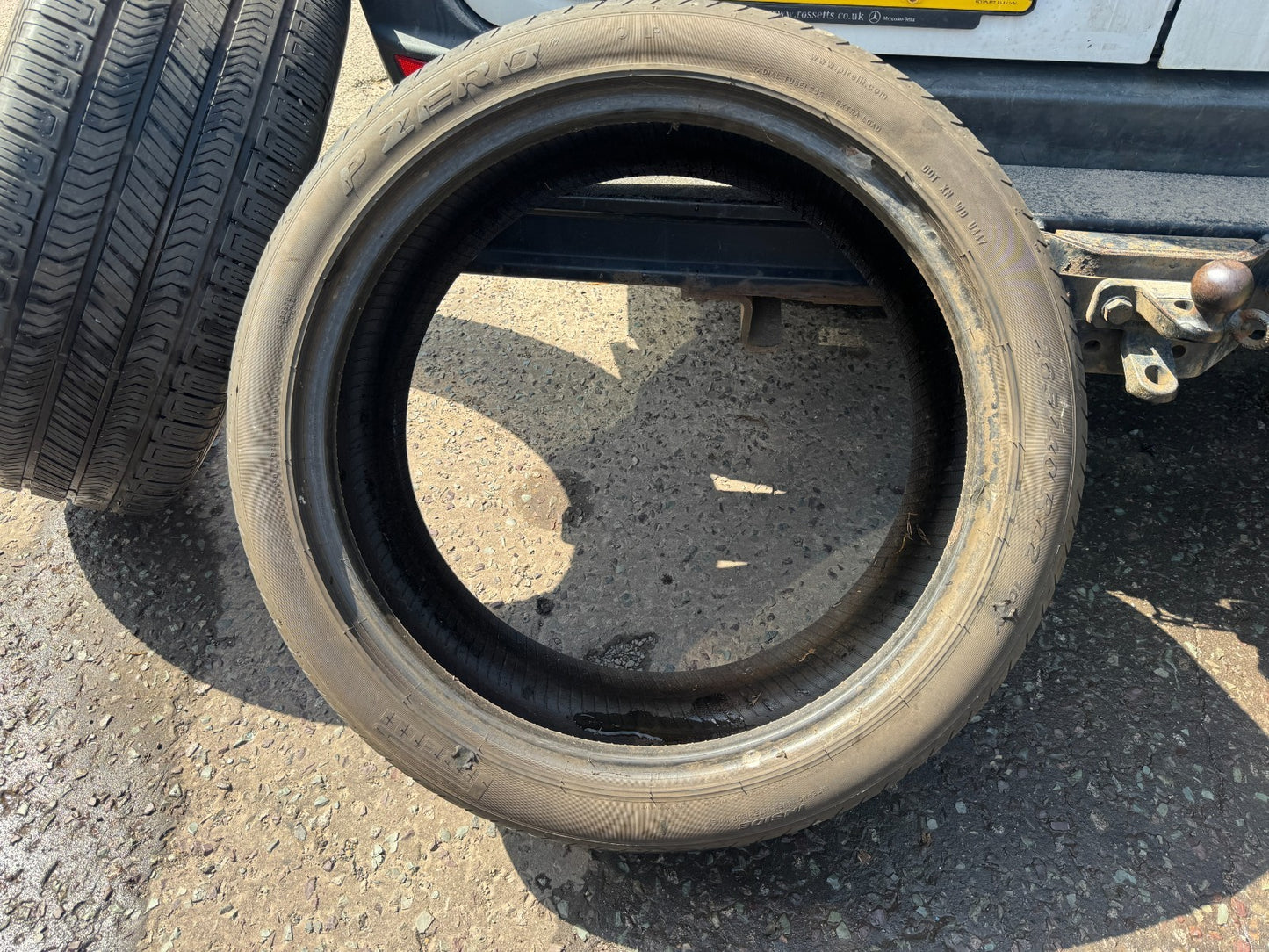 LATE 2023 265/40 R22 106Y Pirelli P Zero (JLR) (12465) 5.5mm 265 40 22