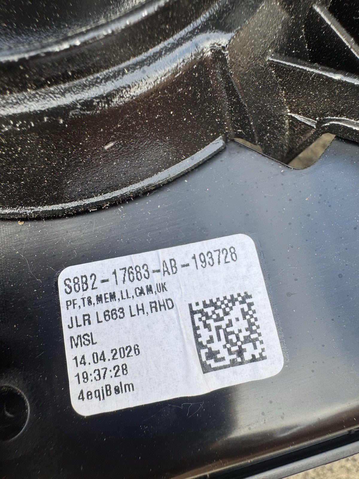 Land Rover Defender L663 Left Wing Mirror Genuine S8B2-17683-ab