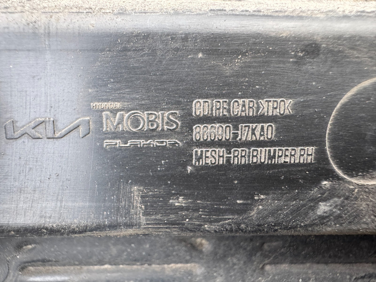กระจังหน้ากันชนหลัง ด้านขวา Kia Pro Ceed GT Line 86690-J7KA0