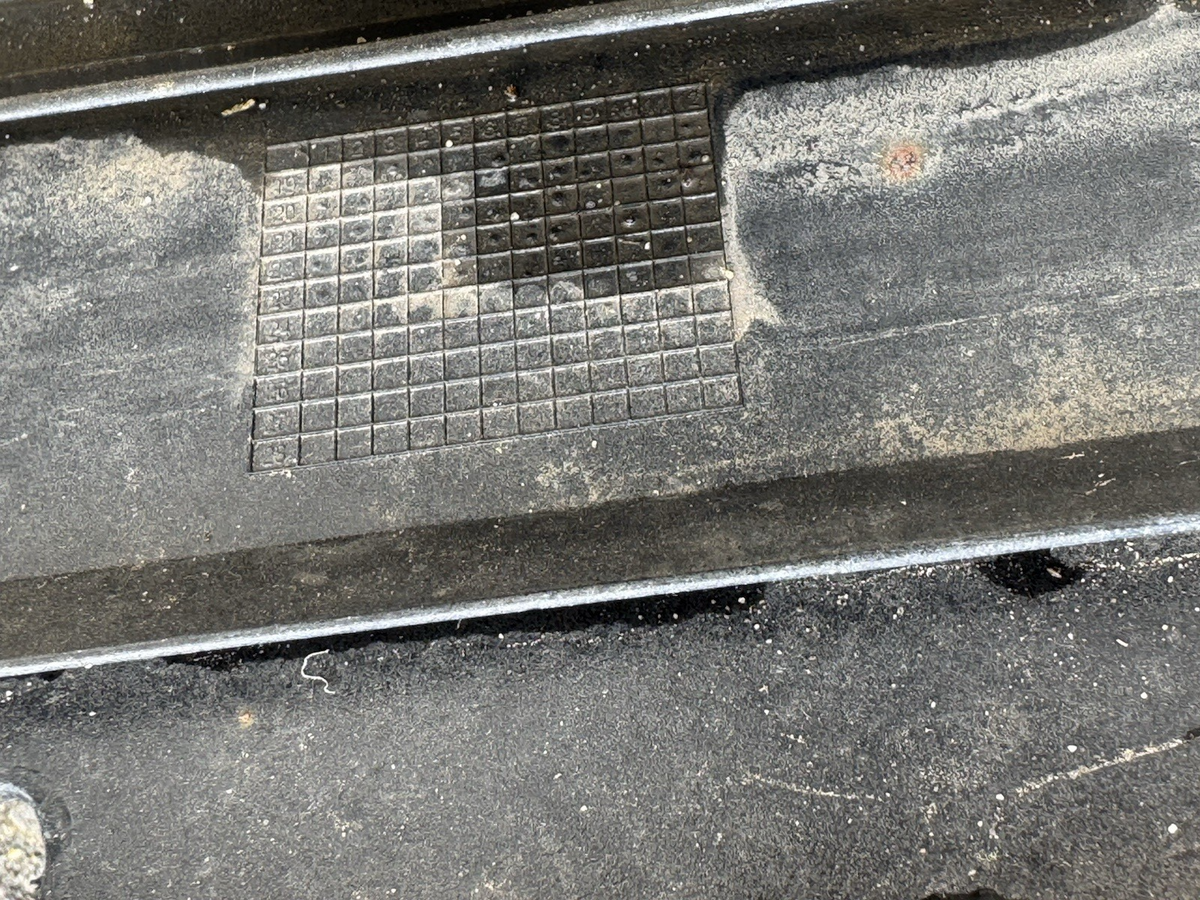 VOLKSWAGEN VW GOLF MK8 R LINE ลิ้นกันชนหลัง (Diffuser) 5H6.807.568.J 5H6807568