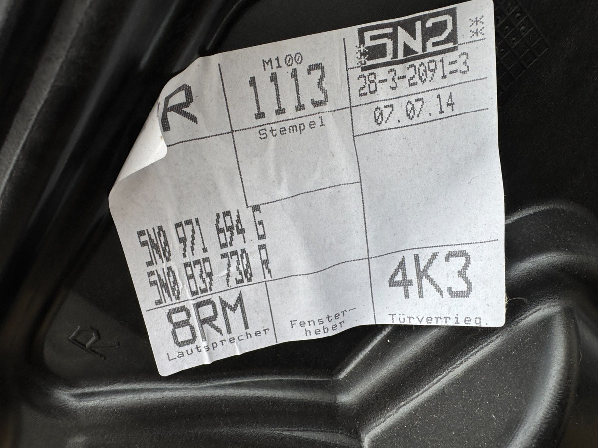 ประตูหลังขวา VW TIGUAN 5N 2008-16