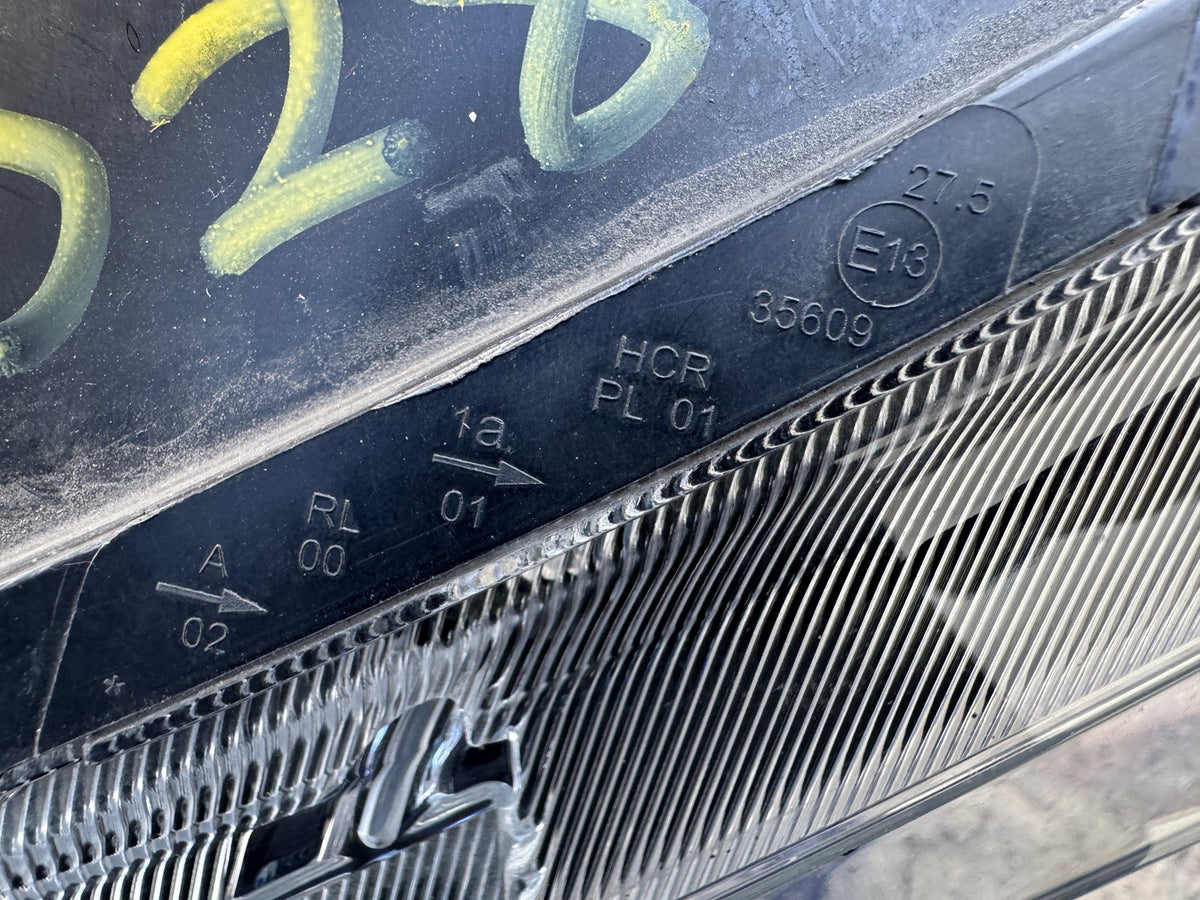 フォード レンジャー 2019-2023 左ヘッドライト ハロゲン JB3B-13E015 英国仕様 純正品