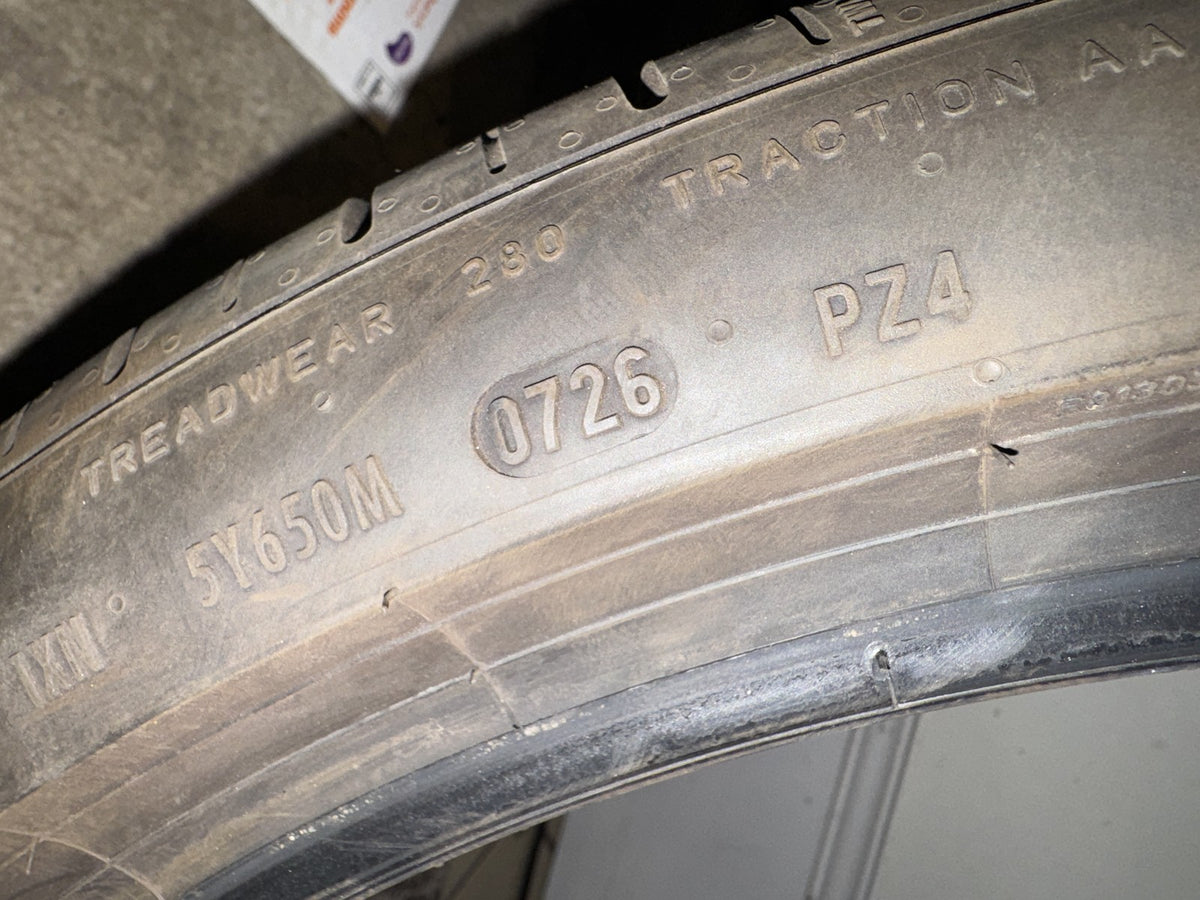 315 30 23 ピレリ P Zero PZ4 Elect LTS 108Y 315/30R23 タイヤ 6mm 修理歴なし 2026
