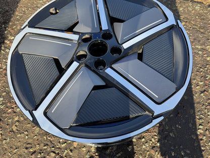 2025 Jaecoo 7 2024-on 19in 7.5J Alloy Wheel Diamond Cut Kerbed 203000915AA