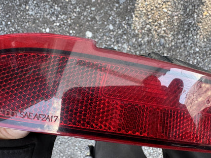 Land Rover Discovery 5 L462 Left Rear Bumper Reflector Fog Lamp LR082084
