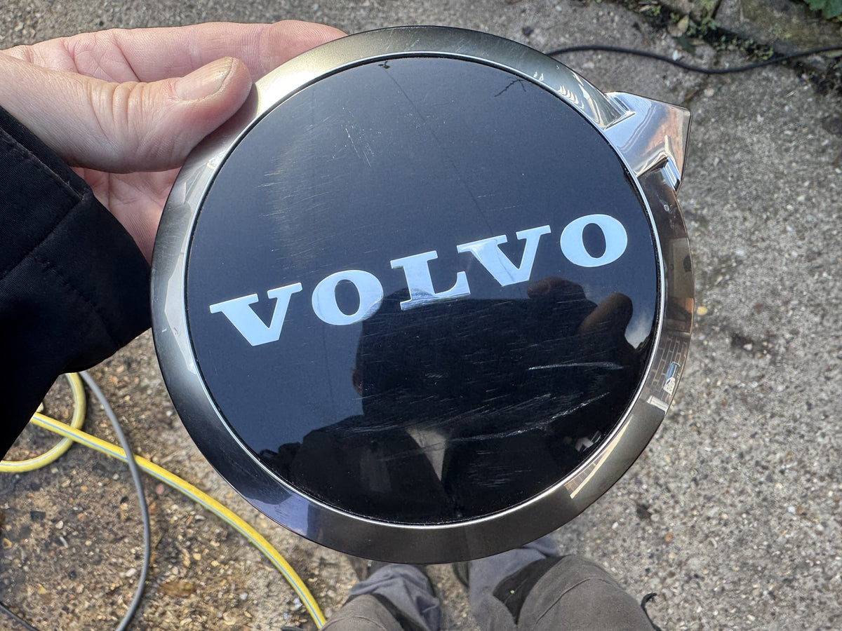 2025 Volvo EX30 2024-on Front Grille Badge Emblem Genuine 80001469