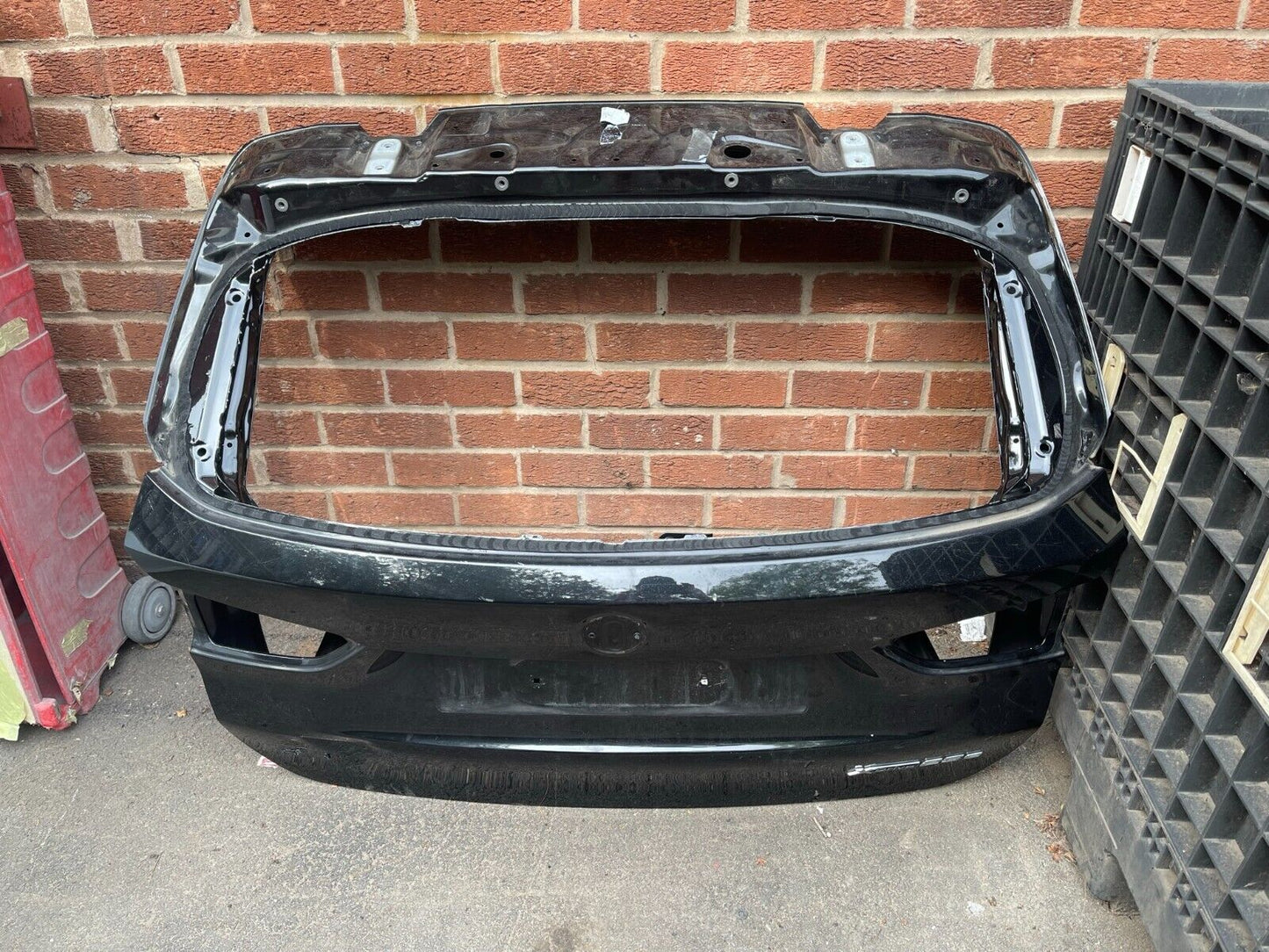 BMW X1 25E Rear Tailgate Bare