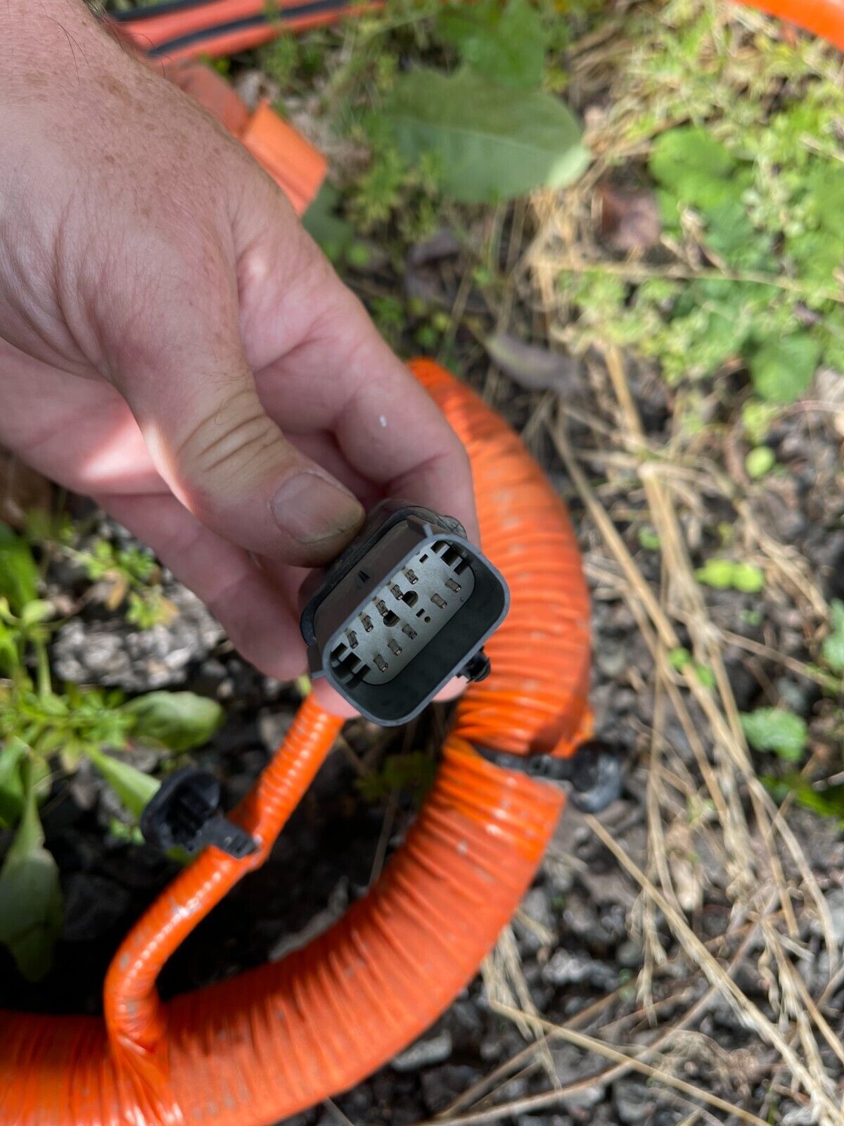 Point de recharge avant FORD E-TRANSIT Mk8 2022 avec CÂBLE haute tension