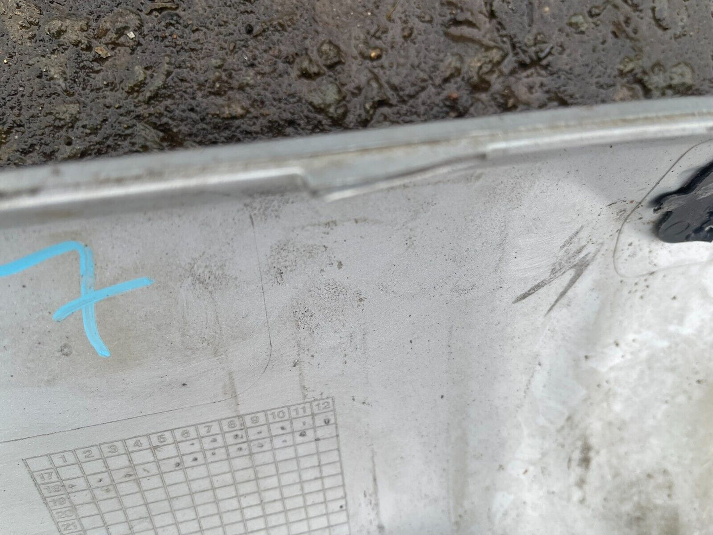 GENUINE KIA STONIC REAR BUMPER DIFFUSER 86665-H8410 2017-2020