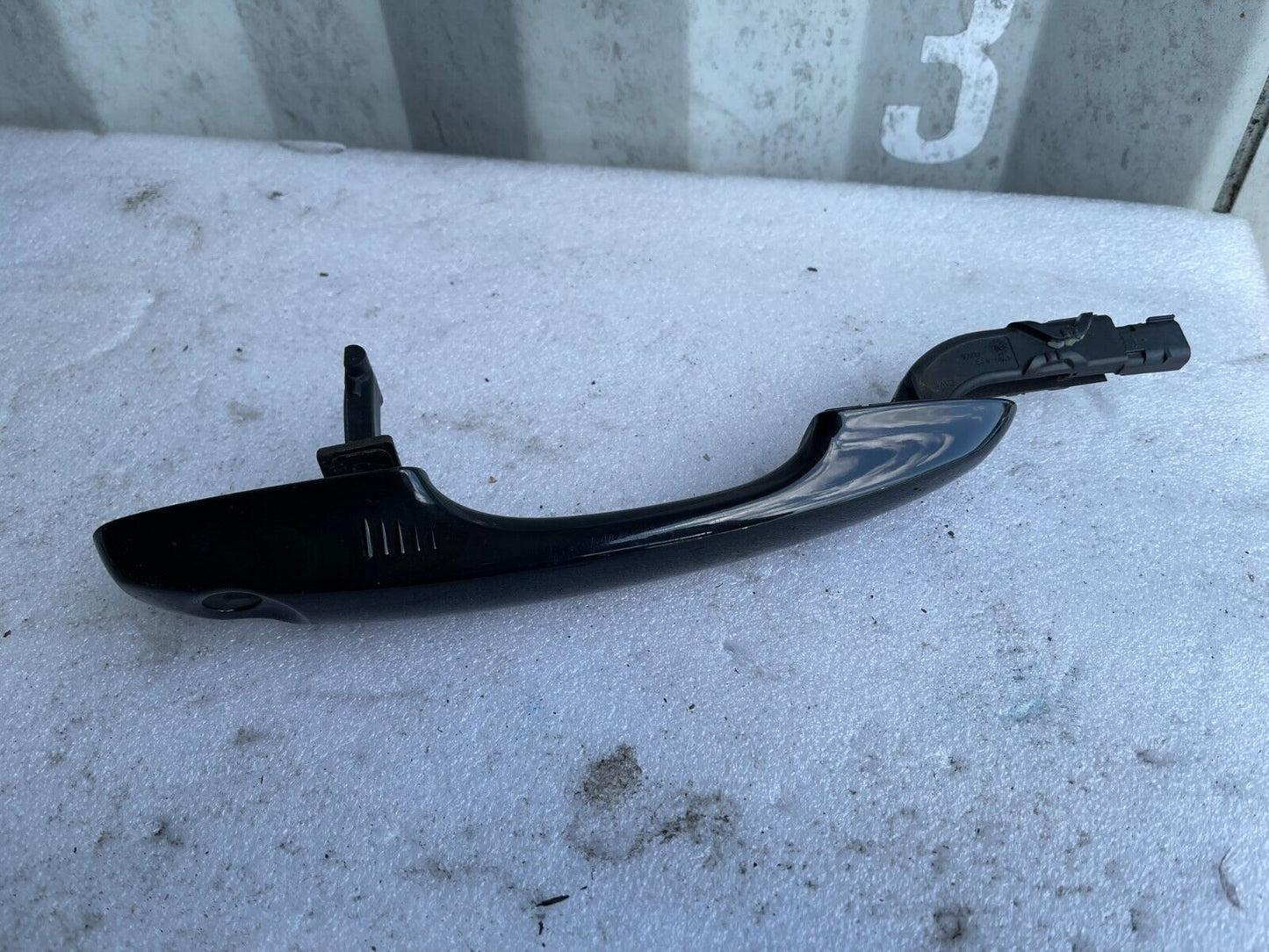 FORD FOCUS DRIVER FRONT DOOR HANDLE  BLACK  2018 2019 2020   JX7B-A22404