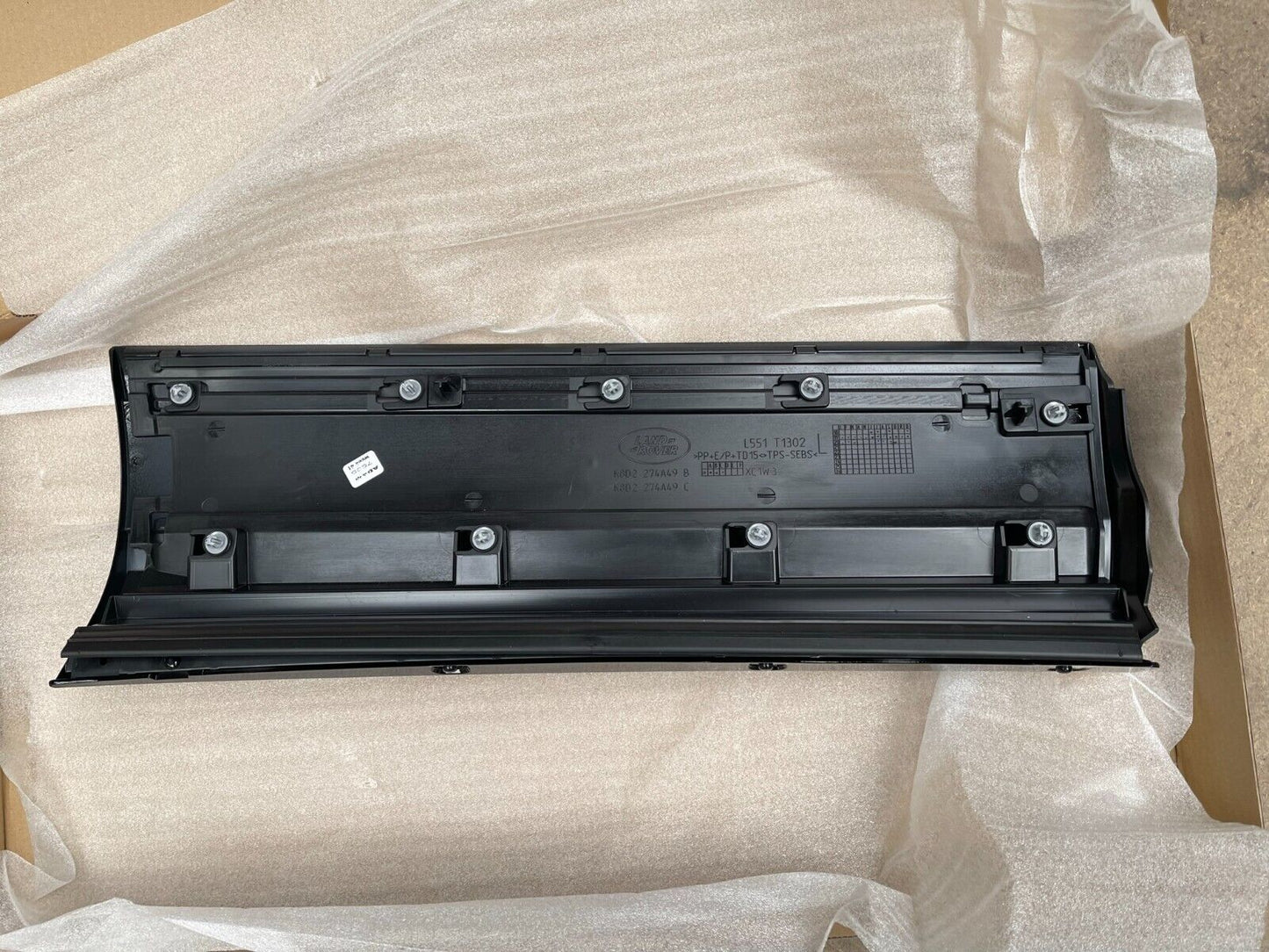 RANGE ROVER EVOQUE L551 Outside Door Moulding LR137422 K8D2274A49